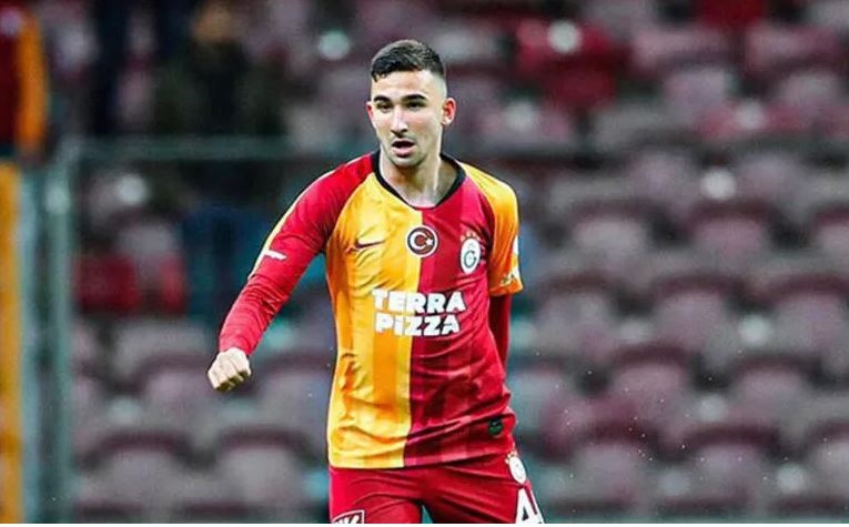 Galatasaray Niğdeli Futbolcu Emin Bayram’ın sözleşmesini uzattı